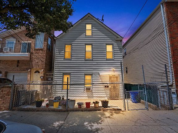 5th image of 6605 Durham Ave