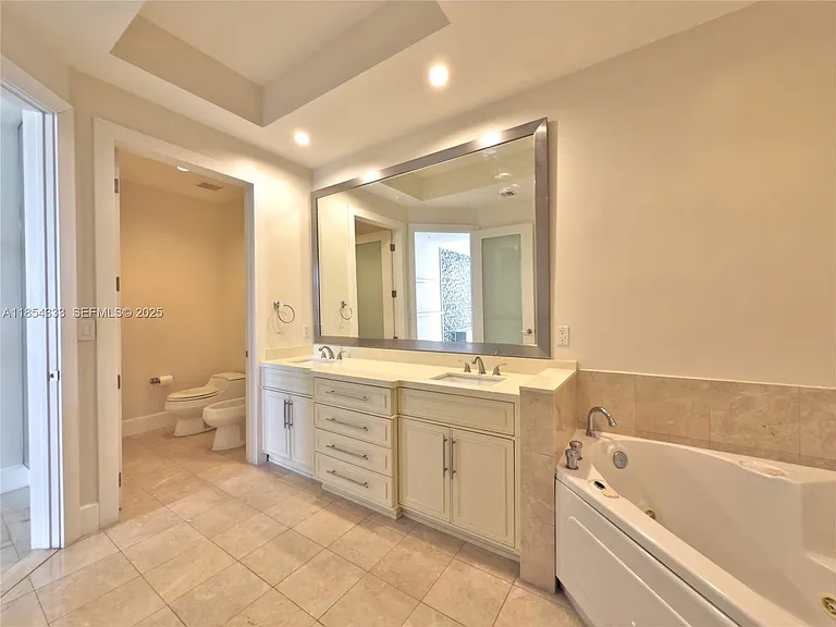 848 Brickell Key Dr #3 — Photo 12
