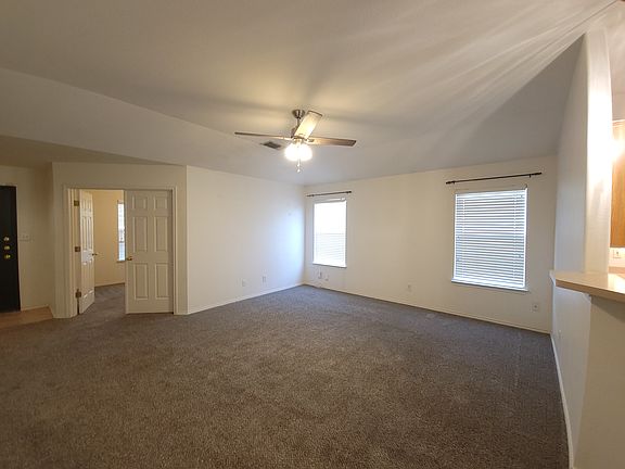 4th image of 9034 Veranda Ct