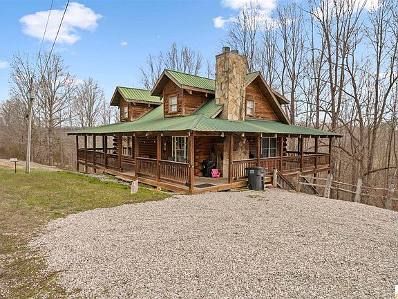 5th image of 384 Cheyenne Pass Rd