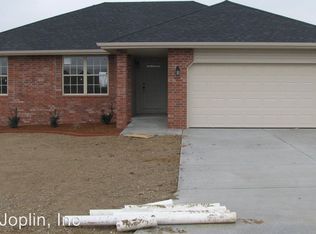 504 Ashmore Dr, Carl Junction, MO 64834