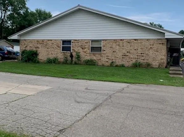 2401 Vine St #10, New Castle, IN 47362