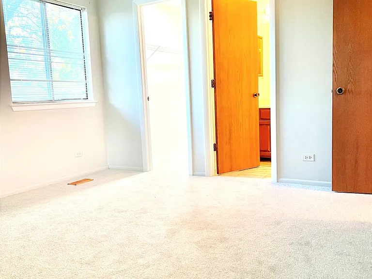 601 Hanover Ct #Z1 — Photo 14
