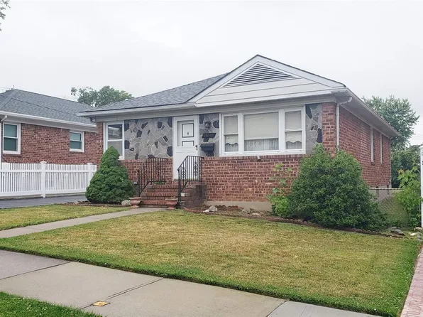 147-07 18th Avenue, Whitestone, NY 11357