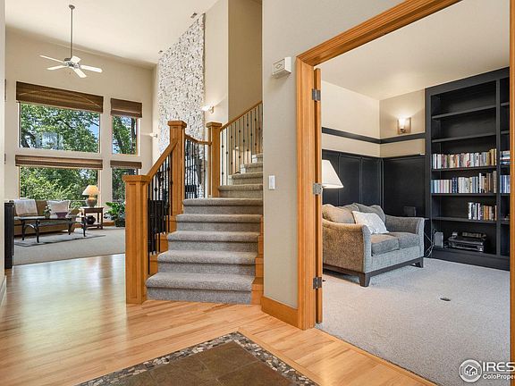 3rd image of 787 Beaver Cove Ct