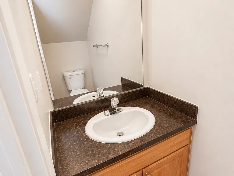 208 S Habana Ave #G — Photo 7