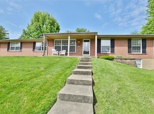 3001 W Adams St, Saint Charles, MO 63301