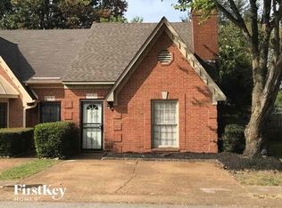 5832 Sunny Morning Dr, Memphis, TN 38141