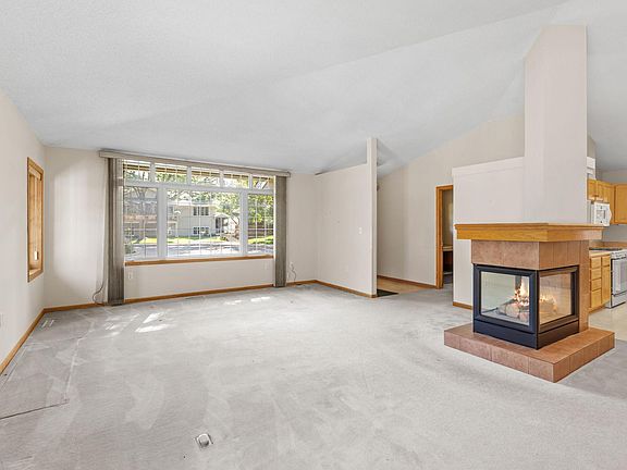 3rd image of 5530 Humboldt Cir