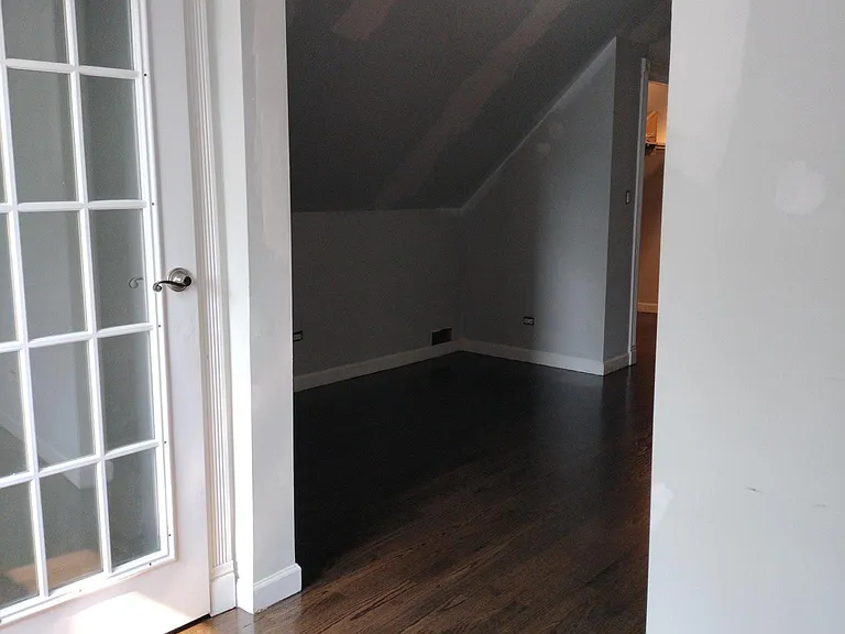 3046 N Leavitt St #2 — Photo 28