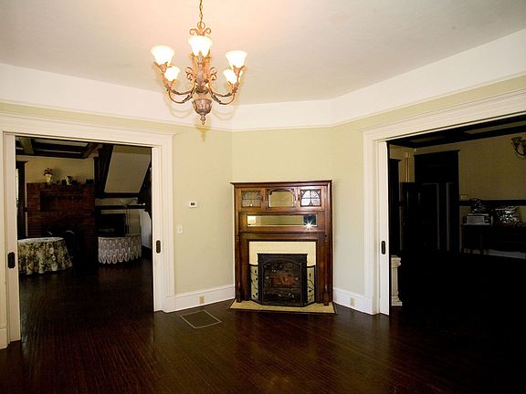 Dining Room 1 