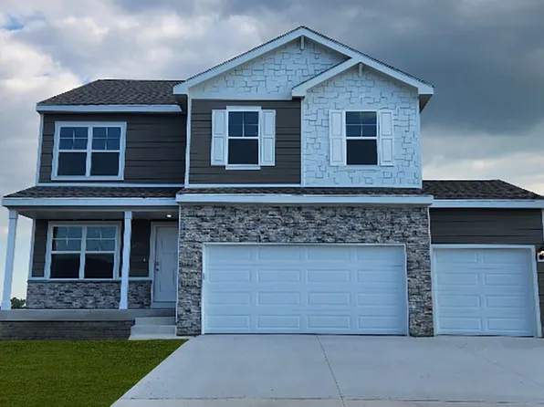 1350 Northview Dr, Waukee, IA 50263