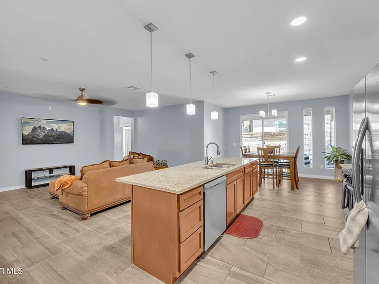 12631 Mark Twain Ave — Photo 23