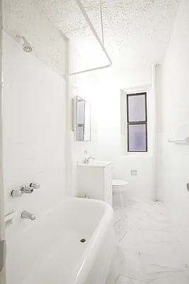 Rented by B Gans Management | media 9