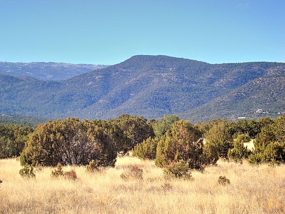 3rd image of Pinon Park Trl