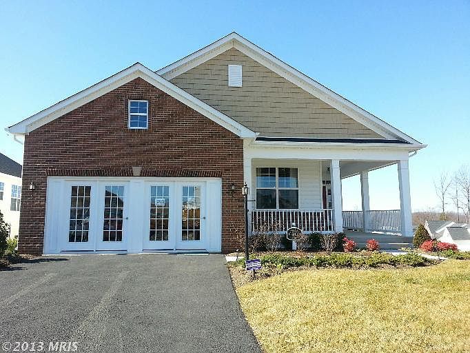 1st image of 4 Wister Dr