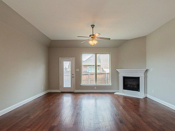 5th image of 14196 Santa Ann St
