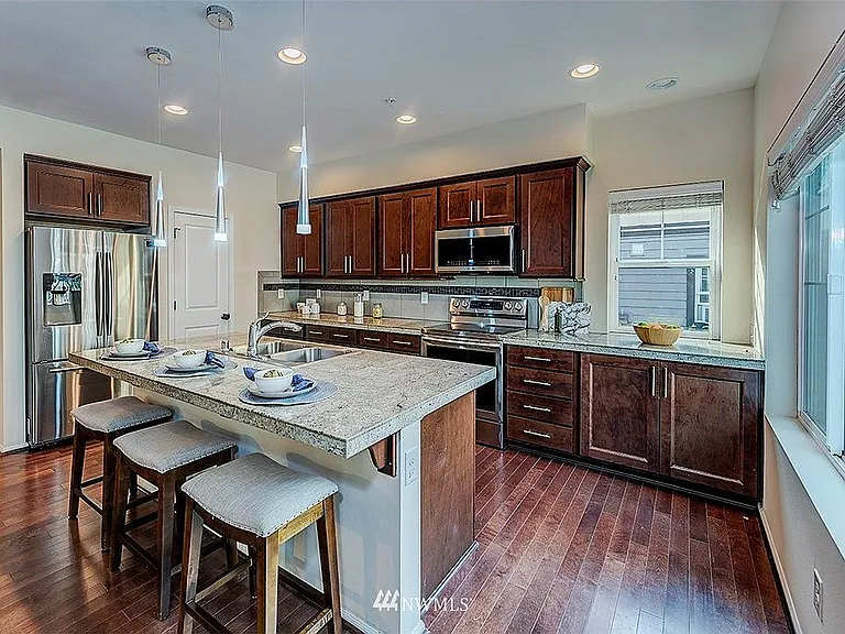 10374 157th Pl NE #101 — Photo 8