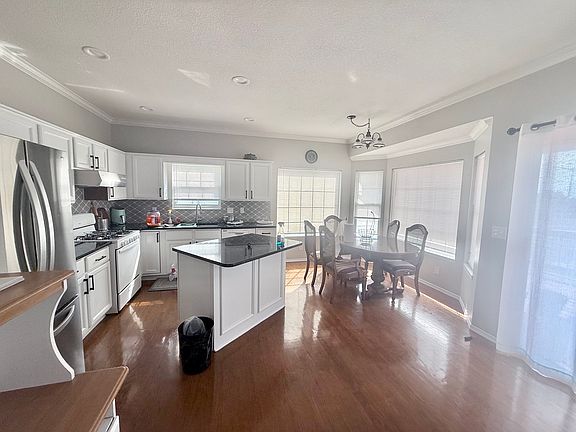 4th image of 12332 E Lincoln Ct