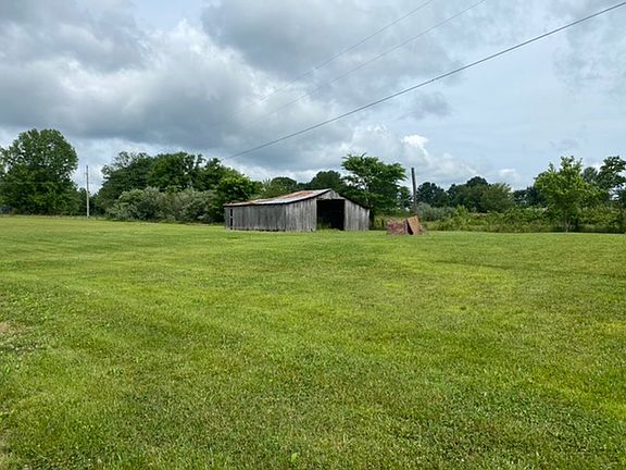 4th image of 717 County Road 573