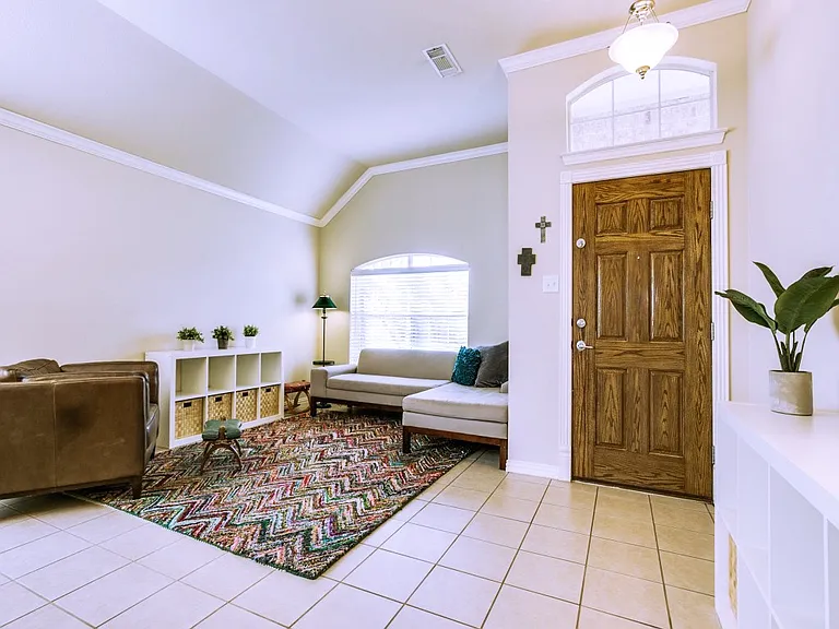 524 Breton Dr — Photo 7