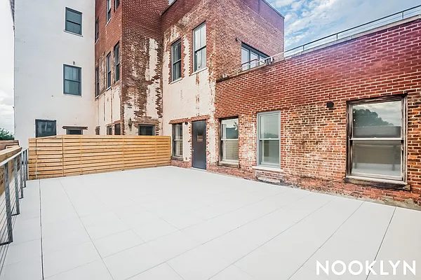 Rented by Nooklyn NYC LLC | media 89