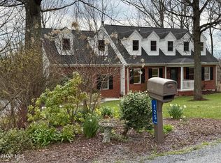 125 Lemic Dr, New Paris, PA 15554