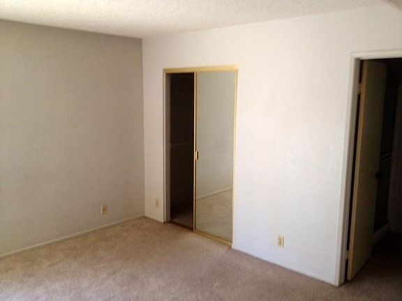 3rd image of 4212 Apricot Dr