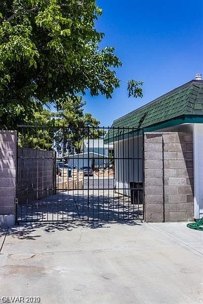 1st image of 6949 Marseilles Cir