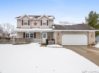 3119 Valley Ridge Ct, Hudsonville, MI 49426