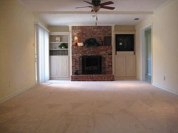 2nd image of 225 Alta Vista Dr