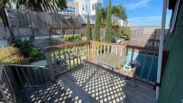 2 bed, 800 sqft, $3,500 — Photo 3
