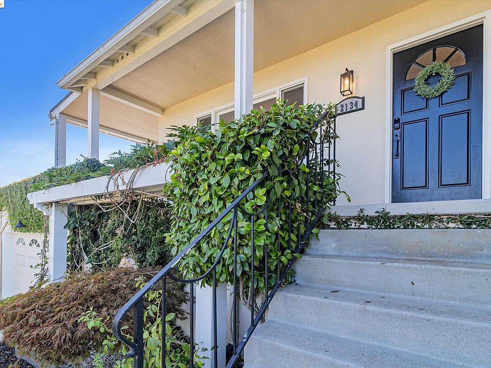 1st image of 2134 Alameda De Las Pulgas