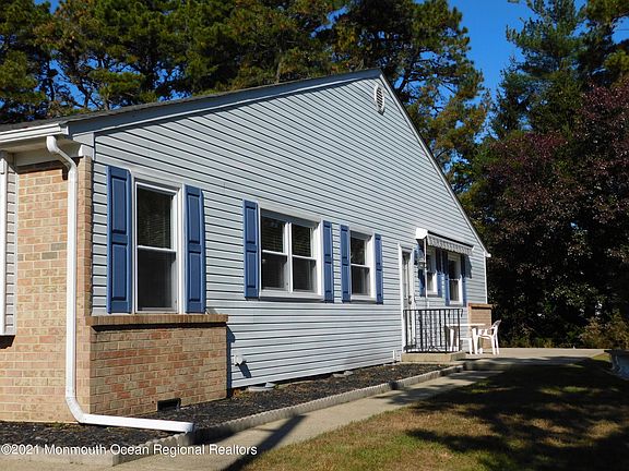 4th image of 2B Greenwood Ln