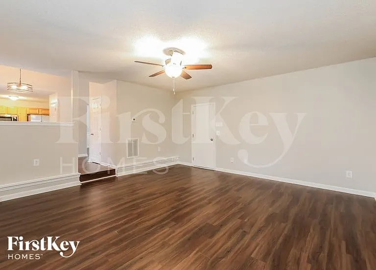 1653 Deer Crossing Ter — Photo 3