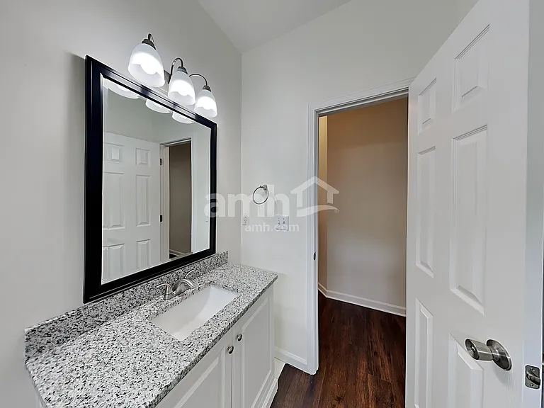 13520 Planters Row Dr — Photo 18