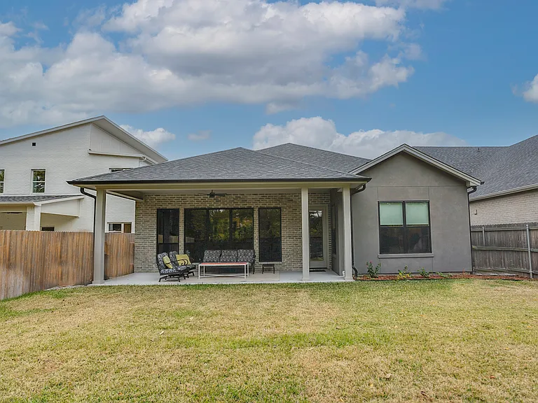 5622 Oaks Ln — Photo 29
