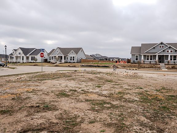 4th image of 317 Dylan Way