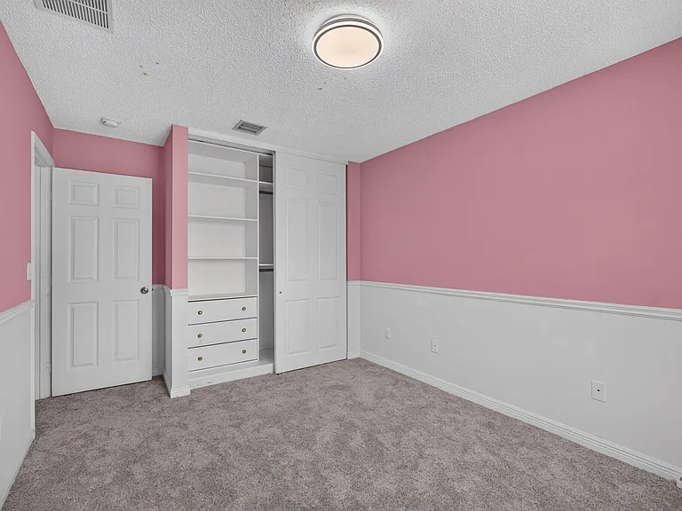 1204 Oakwater Dr — Photo 40