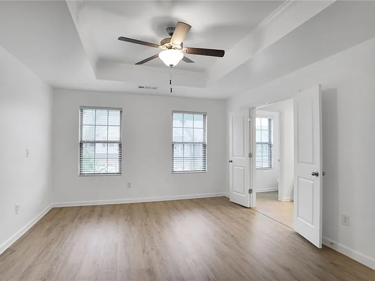 268 Stone Park Dr — Photo 13