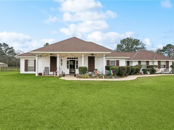 15184 Arleen Normand Dr, Covington, LA 70435