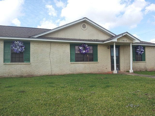 1st image of 19618 County Road 510