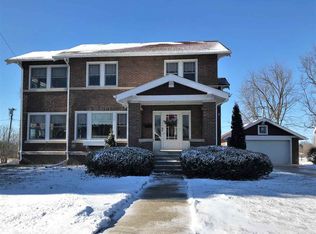 333 S Linn Ave, New Hampton, IA 50659