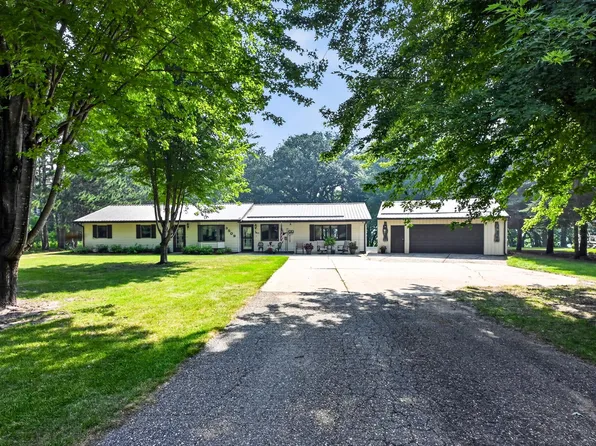 3509 W Lake Jessie Dr SE, Alexandria, MN 56308
