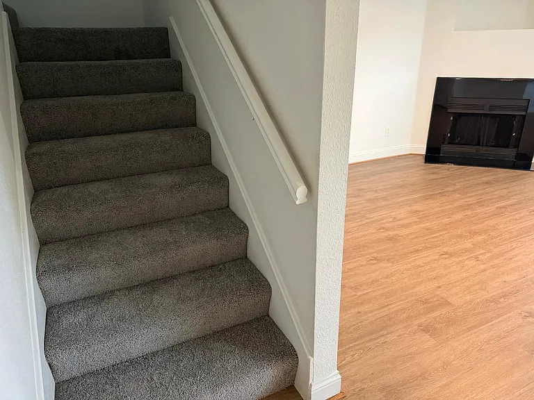 8243 Creekbend Dr #8243 — Photo 14