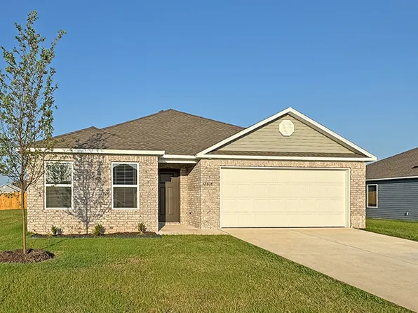2808 Major St, Pea Ridge, AR 72751