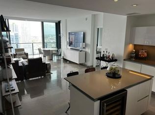 68 SE 6th St #3108, Miami, FL 33130