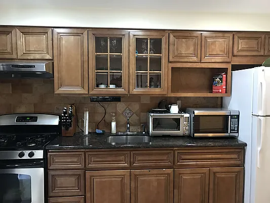 Rented by Compass | media 17