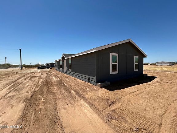 3rd image of 24032 E CHOLLA Road