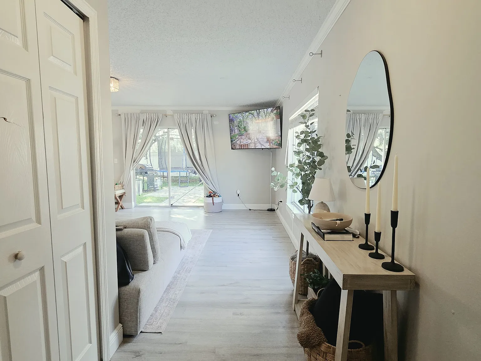3 bed, 2.5 bath, 1536 sqft, $2,375 — Photo 3